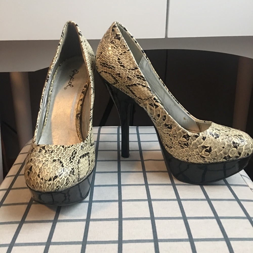Snake skin high heels